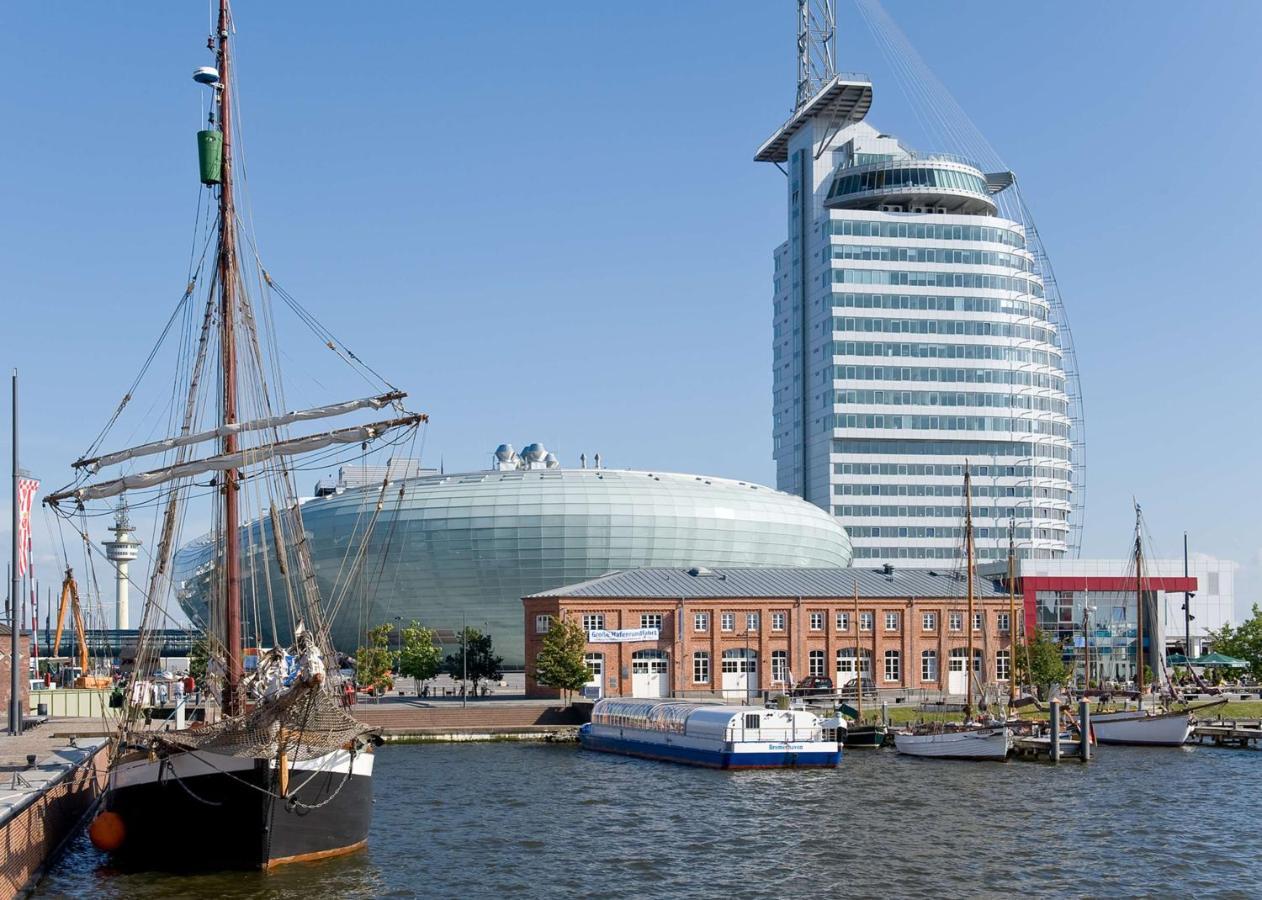 Atlantic Hotel Sail City Bremerhaven Exterior foto