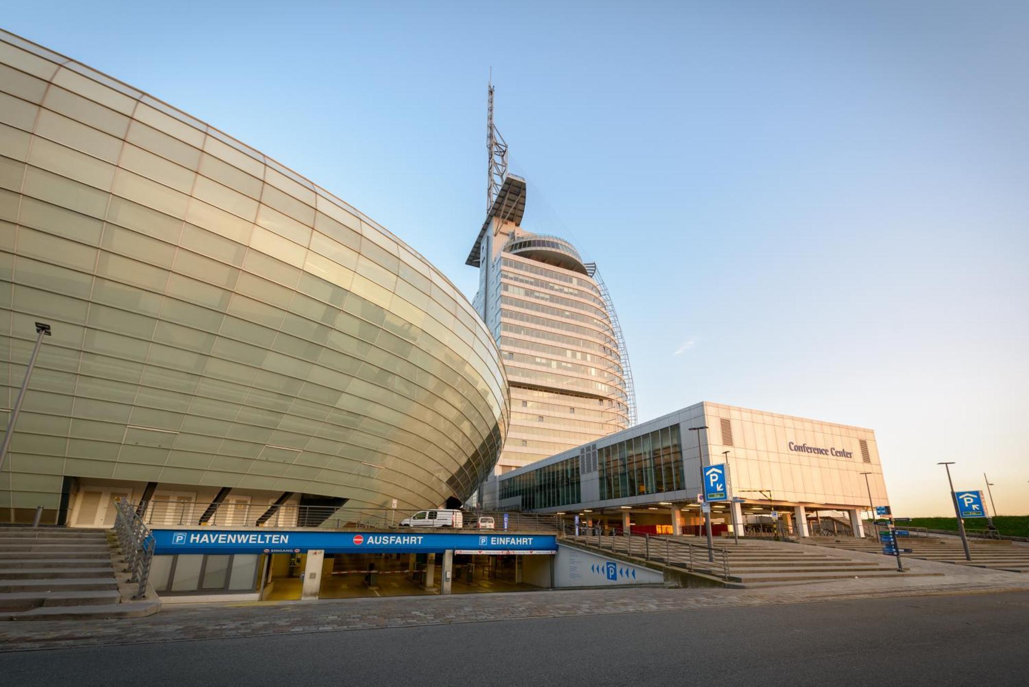 Atlantic Hotel Sail City Bremerhaven Exterior foto